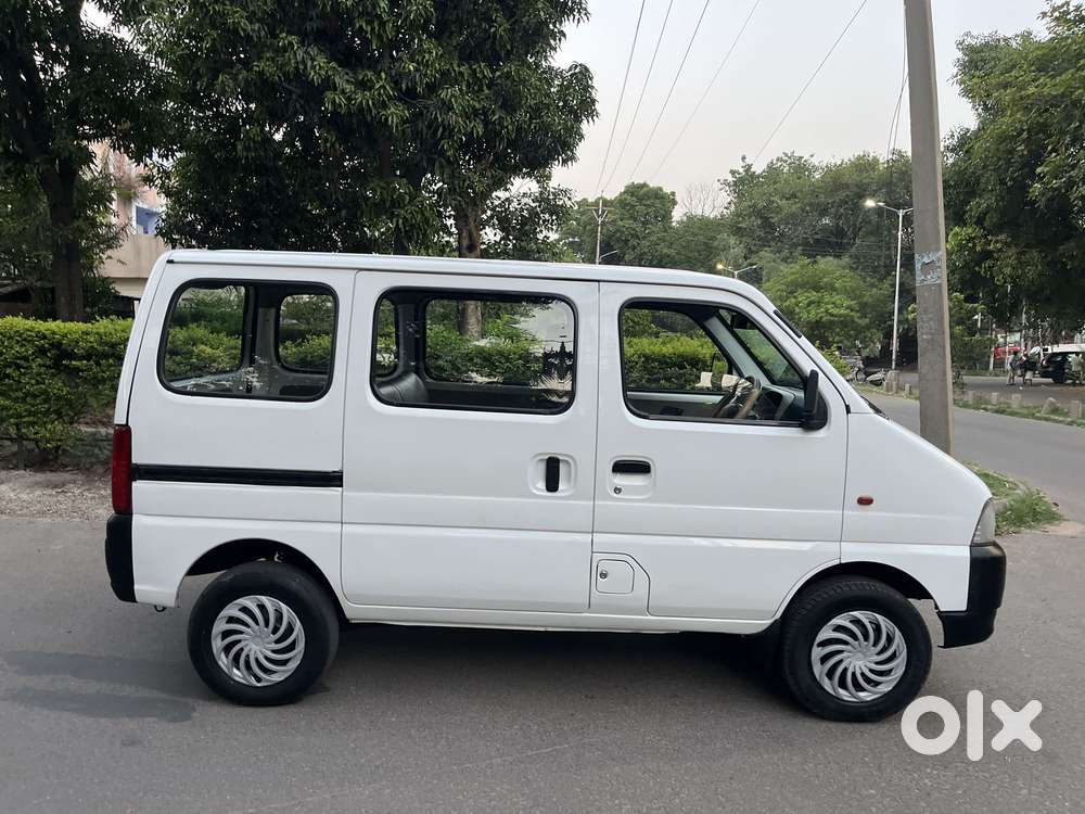 Maruti Suzuki Eeco 1.2 5 Str Std(o), 2015, Petrol