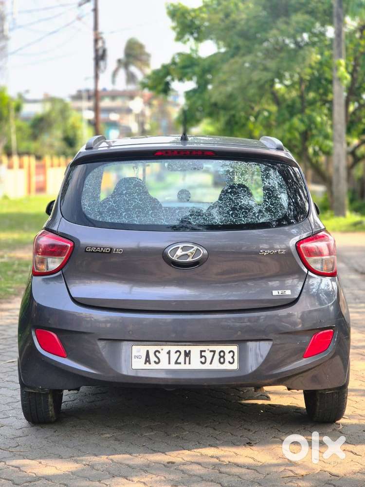 Hyundai Grand I10 2013-2016 At Sportz, 2015, Petrol