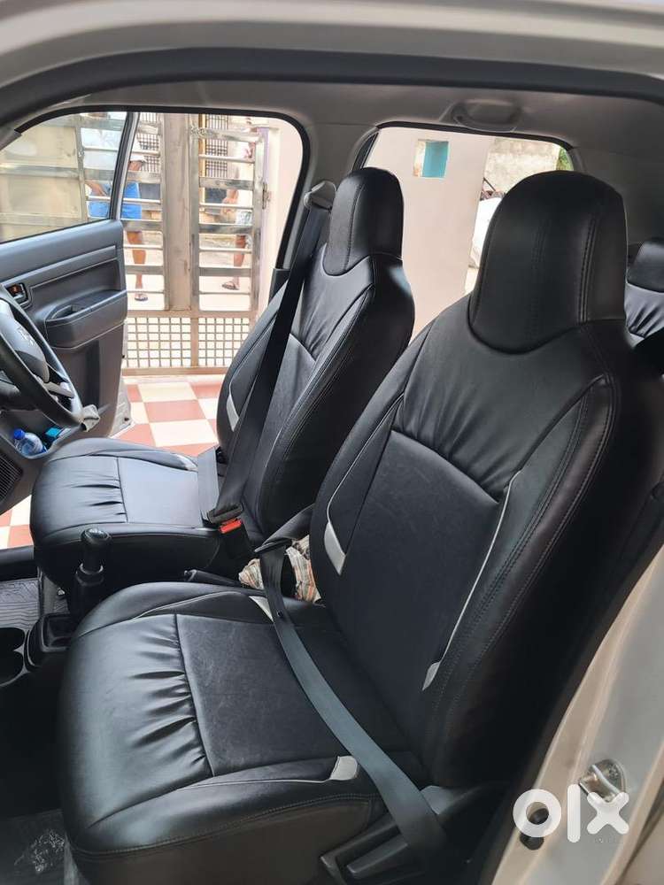 Maruti S-presso Vxi+ (2023 Regd) - 45k Km, Android Auto