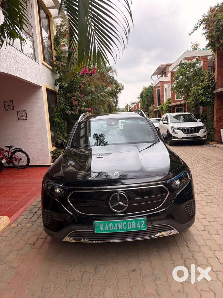 Benz Eqb 300 4 Matic 2033 Model