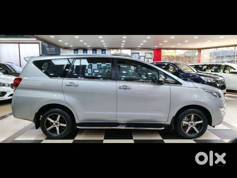 Toyota Innova Crysta 2.4 V, 2017, Diesel