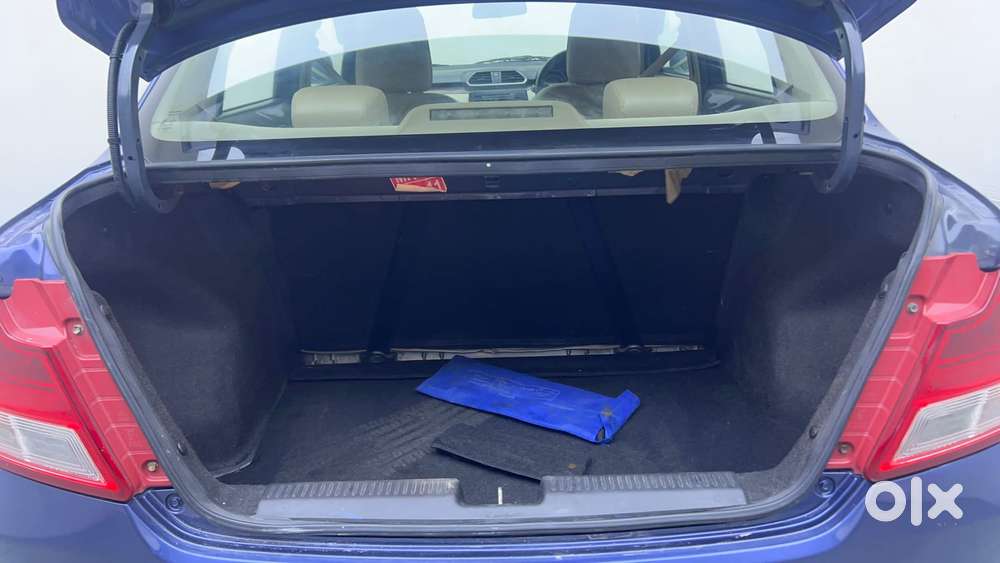 Maruti Suzuki Dzire 1.2 Vxi Amt, 2018, Petrol