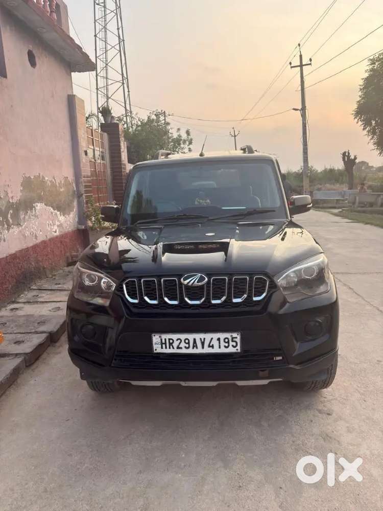 Mahindra Scorpio Classic 2019
