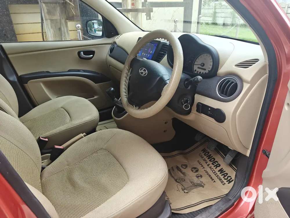 Hyundai I10 Sportz 2010 Model