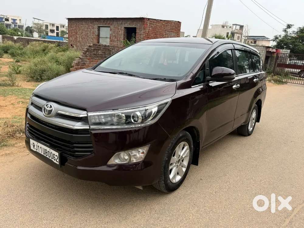 Toyota Innova Crysta 2018