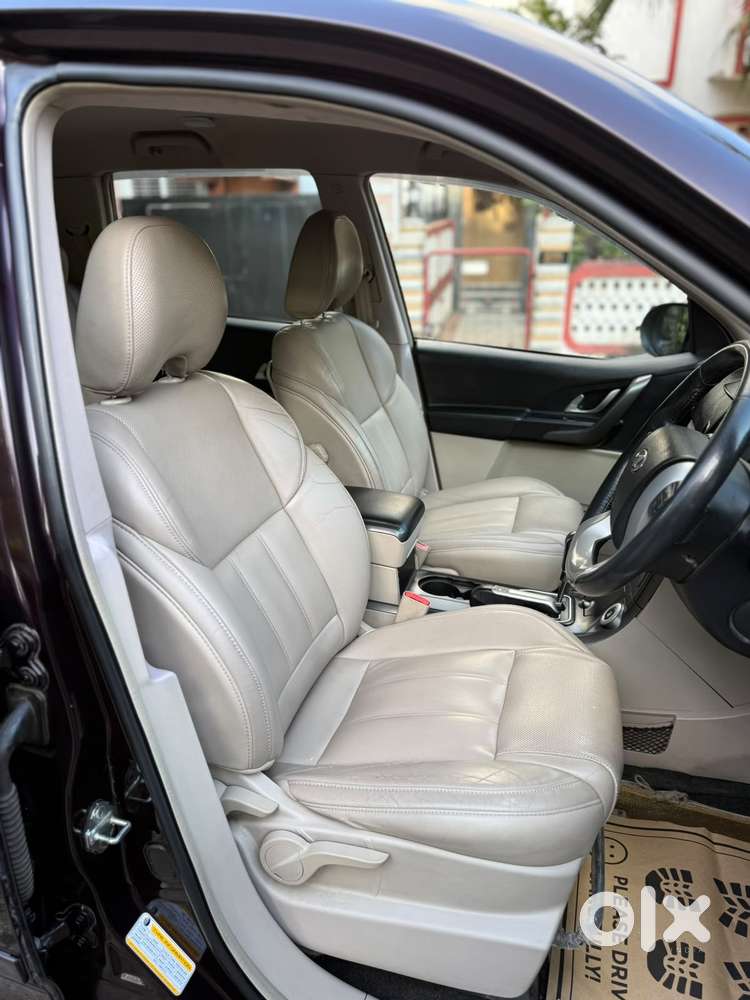 Mahindra Xuv500 W8 At, 2017, Diesel