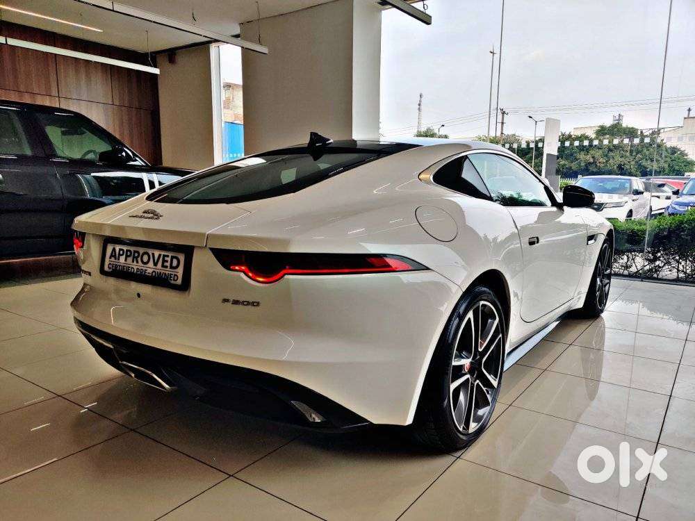 Jaguar F Type Coupe 2.0, 2019, Petrol