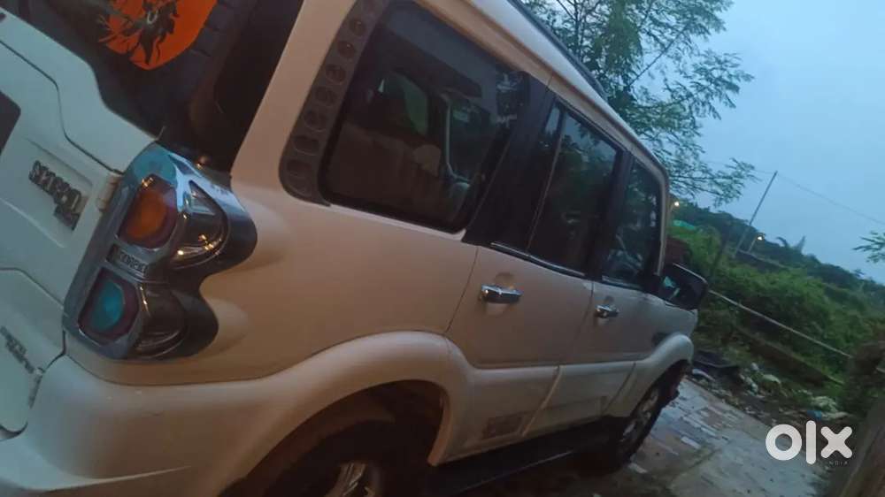 Mahindra Scorpio Diesel 2015,fully Modified