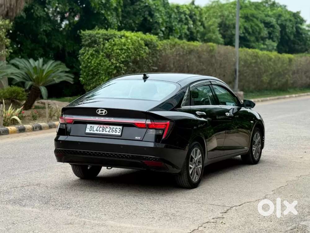 Hyundai Verna 1.5 Mpi Mt Sx (o), 2023, Petrol