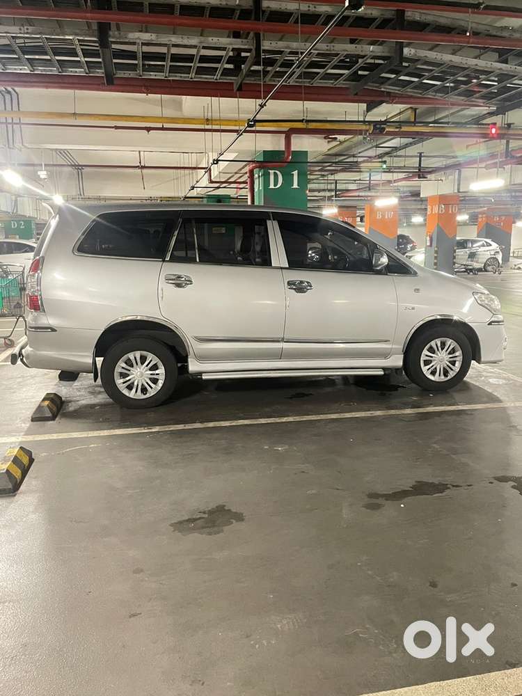 Toyota Innova Diesel 2012