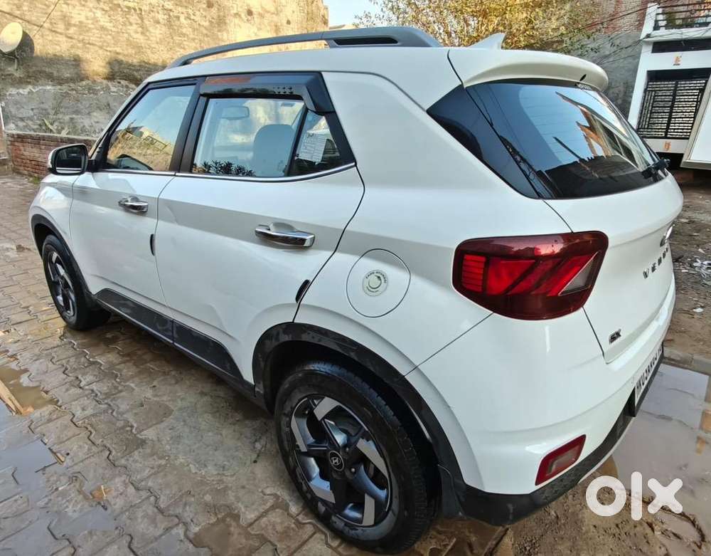 Hyundai Venue 2021 Diesel Good Condition
