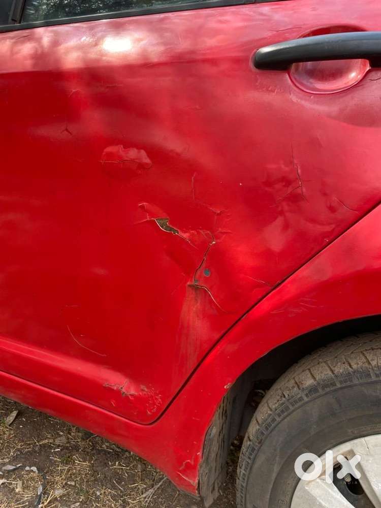 Maruti Suzuki Swift 2005 Petrol 80000 Km Driven