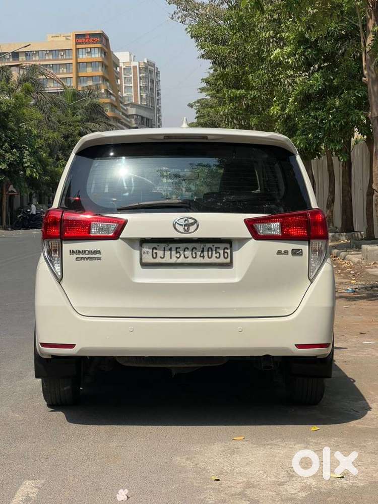 Toyota Innova Crysta 2.8z Automatic, 2017, Diesel