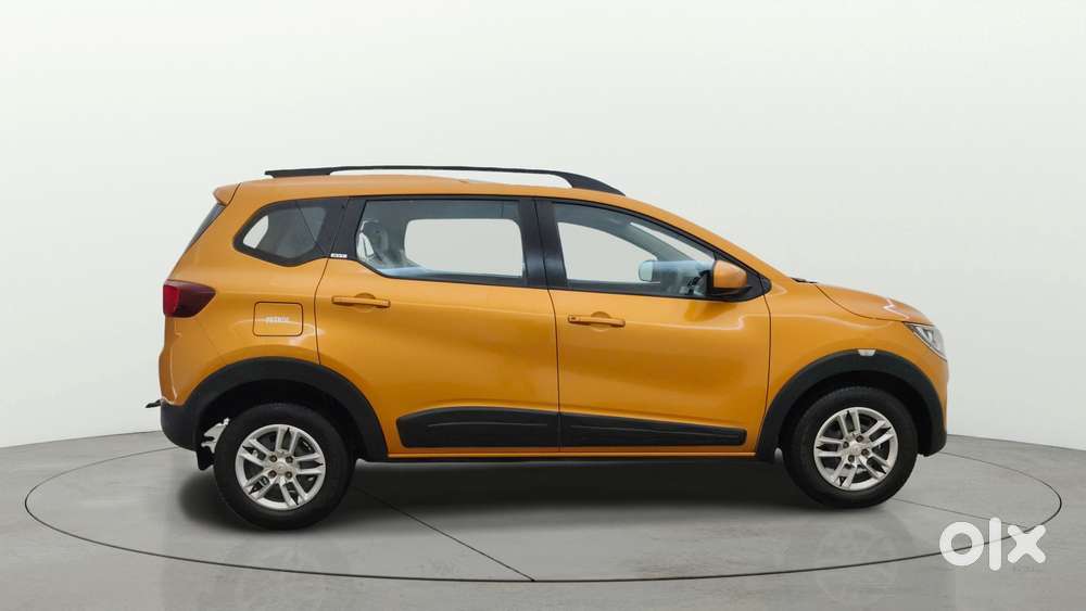 Renault Triber Rxt, 2019, Petrol