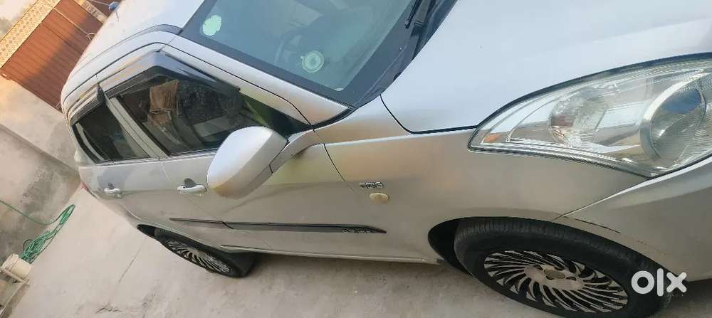 Maruti Suzuki Swift Dzire 2016 Diesel 105000 Km Driven