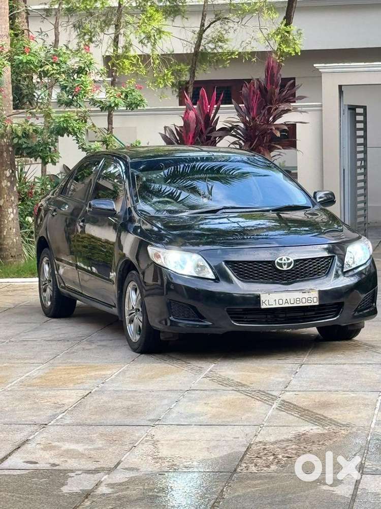 Toyota Corolla Altis 2010 Diesel Well Maintained