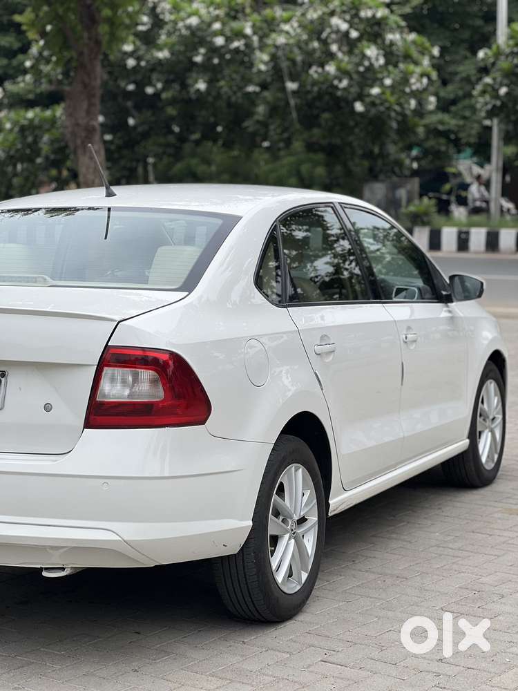 Skoda Rapid 1.5 Tdi At Style, 2018, Diesel
