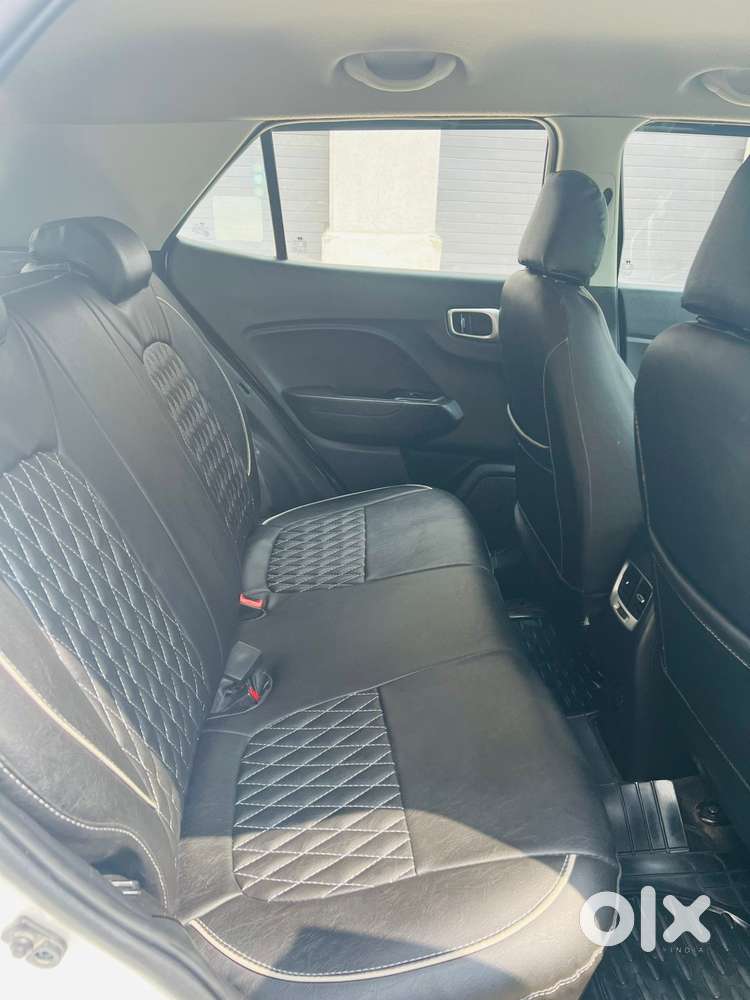 Hyundai Venue 1.2 S Plus, 2022, Petrol