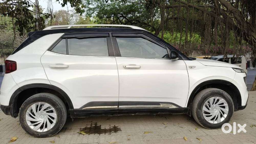 Hyundai Venue S, 2021, Cng & Hybrids