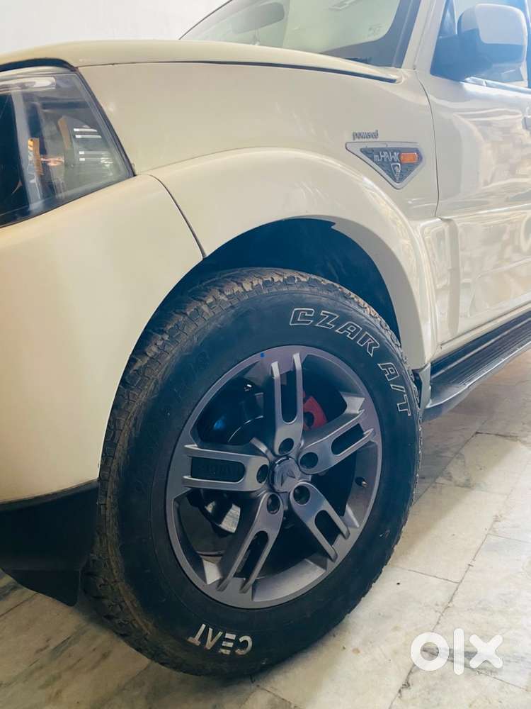 Mahindra Scorpio S6+ Classic 2015