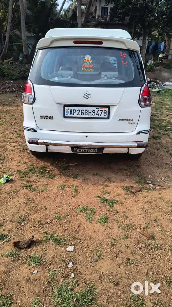Maruti Suzuki Ertiga 2012