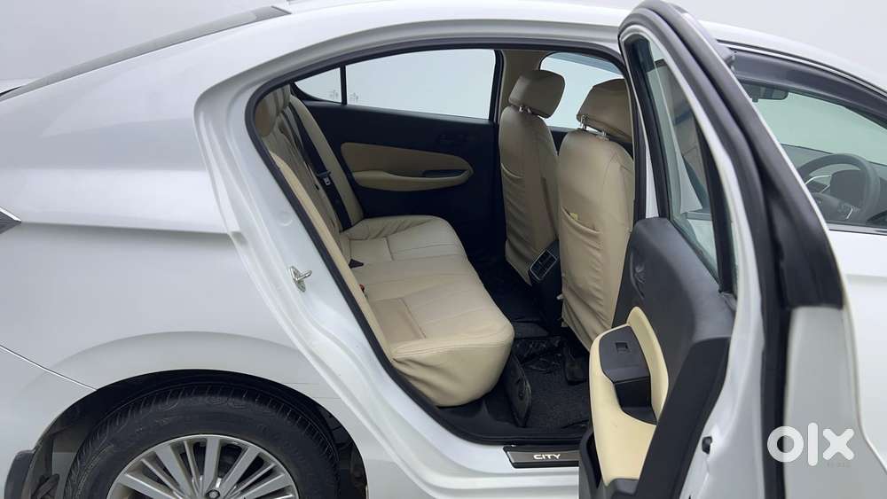 Honda City I-vtec V, 2022, Petrol