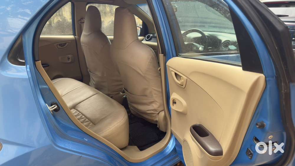 Honda Brio 2013 Petrol 100000 Km Driven