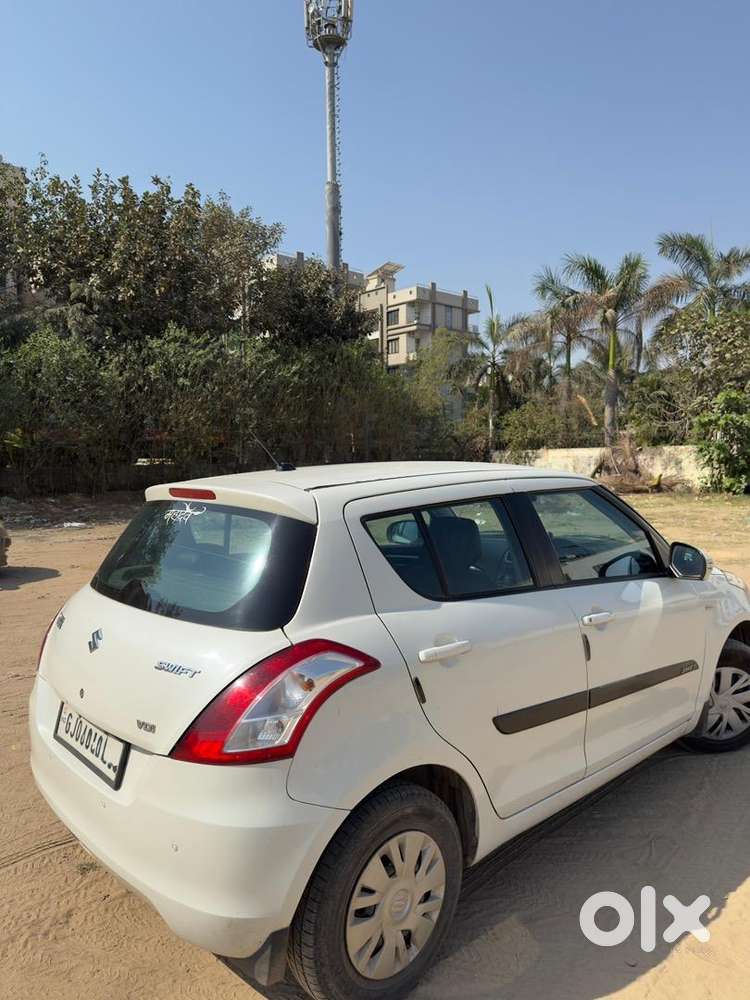 Maruti Suzuki Swift 2014 Diesel 135000 Km Driven