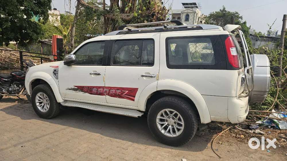 Ford Endeavour 2015 Diesel 166000 Km Driven