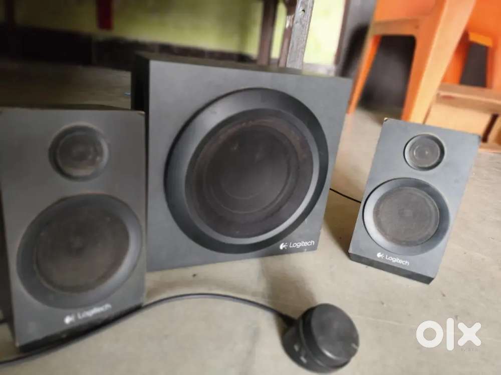 Logitech z333 home theatre system TVs, Video Audio