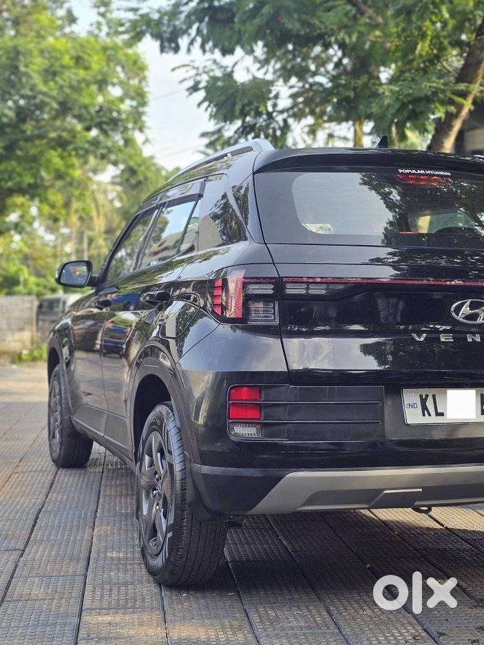Hyundai Venue 1.2 S (o), 2023, Petrol