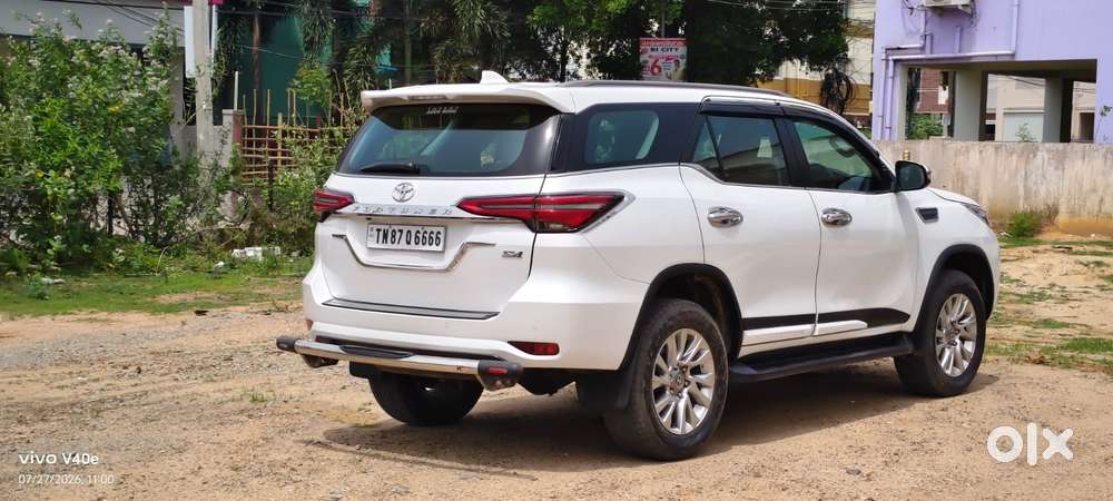 Toyota Fortuner 4x4 Manual Limited Edition, 2024, Diesel