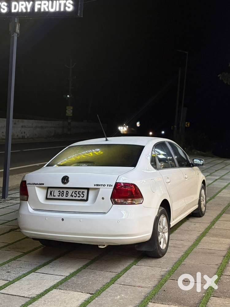 Volkswagen Vento Diesel 2011 Single Owner 112000 Km Only Company Servi