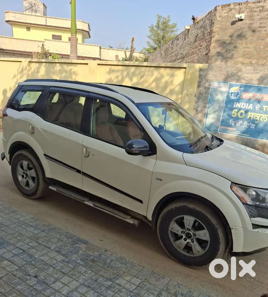 Mahindra Xuv500 2013 Diesel 102500 Km Driven