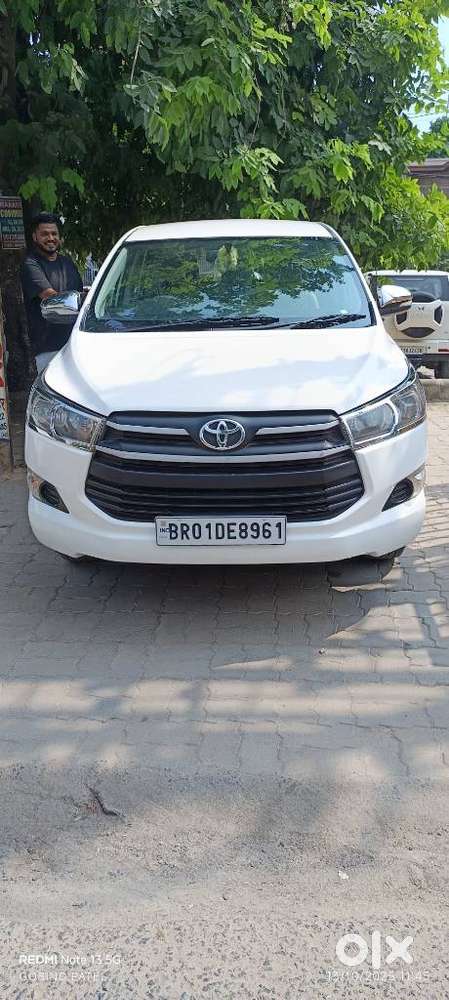 Toyota Innova Crysta 2.4 G Mt, 2017, Diesel