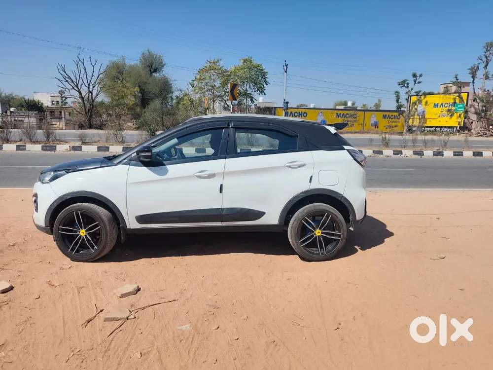Tata Nexon 2022 Petrol 60000 Km Driven