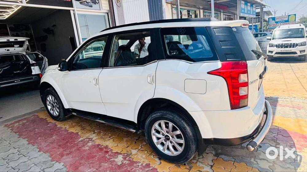 Mahindra Xuv 500 W8 2016