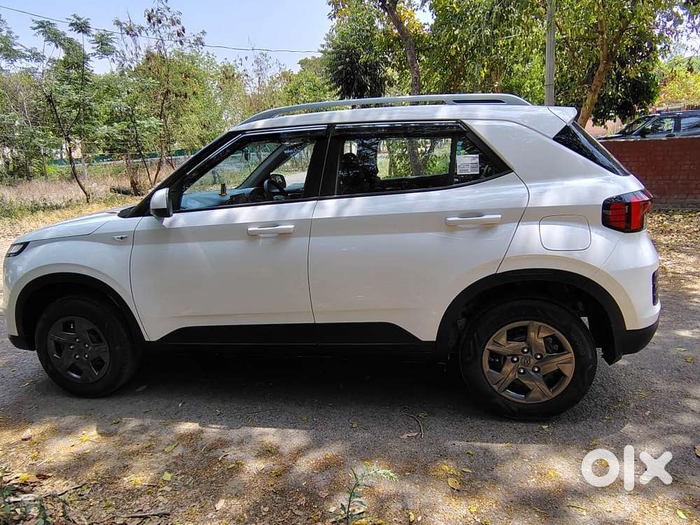 Hyundai Venue S Mt 1.2 Kappa, 2024, Petrol