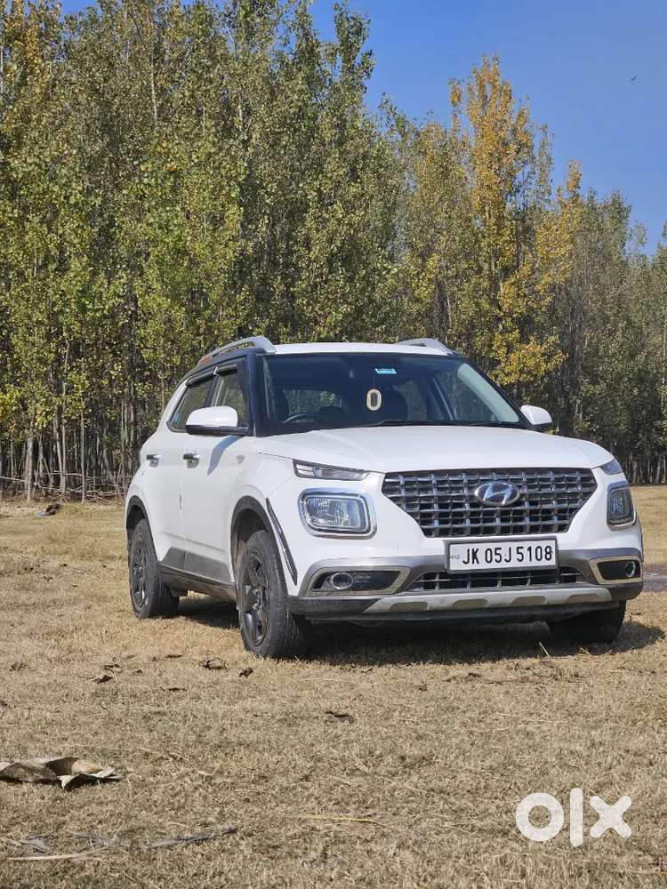 Hyundai Venue 2020 Car Available