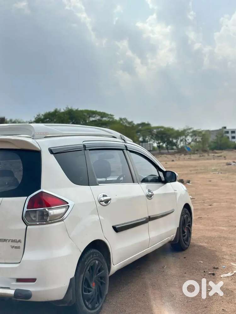 Maruti Suzuki Ertiga 2012 Diesel 130000 Km Driven