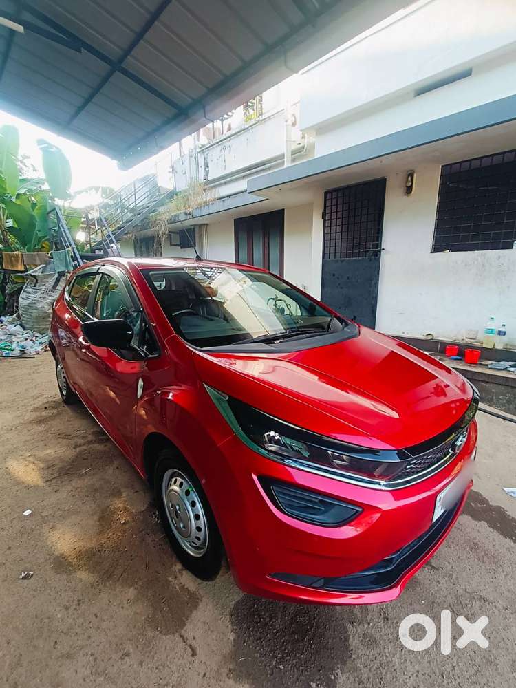 Well Maintained Tata Altroz 2021 Petrol