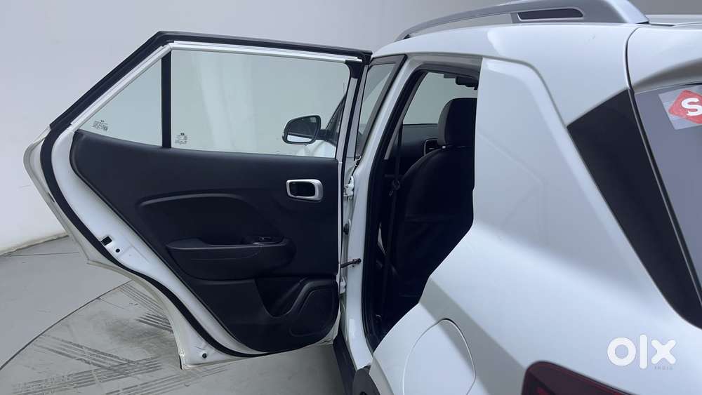 Hyundai Venue Sx Plus Turbo Dct, 2022, Petrol