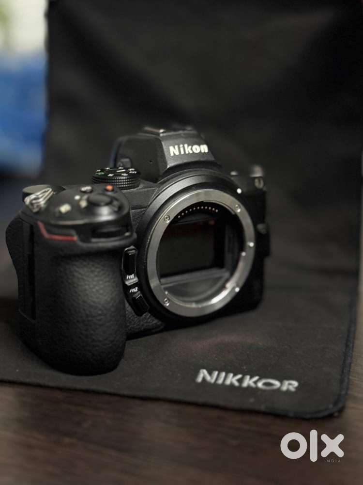 nikon dslr canon mirrorless camera under 50000