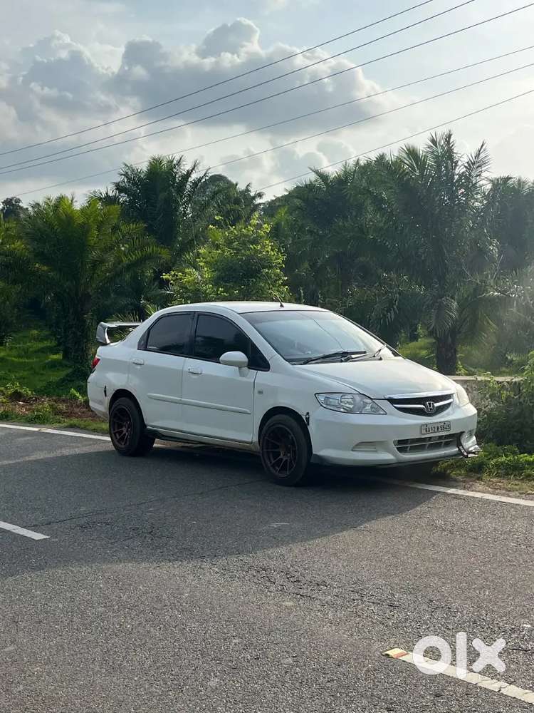 Hyundai New Elantra 2008 Km
