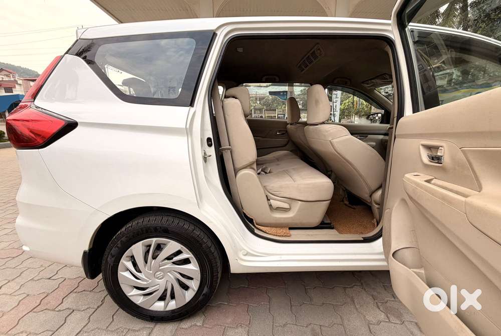 Maruti Suzuki Ertiga Vxi Shvs, 2019, Petrol