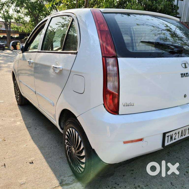 Tata Indica Vista 2008-2013 Aura 1.3 Quadrajet (abs), 2012, Diesel