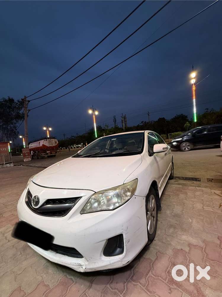 Toyota Corolla Altis 2011 Diesel