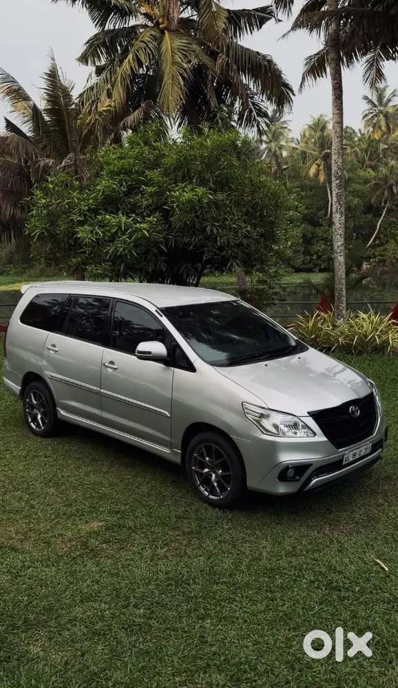 Toyota Innova 2.5 Vx 2012