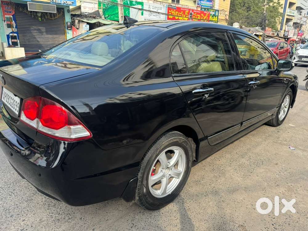 Honda Civic Petrol 2011