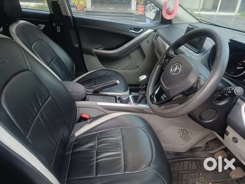 Tata Nexon 1.2 Revotron Xz Plus Dual Tone, 2019, Petrol